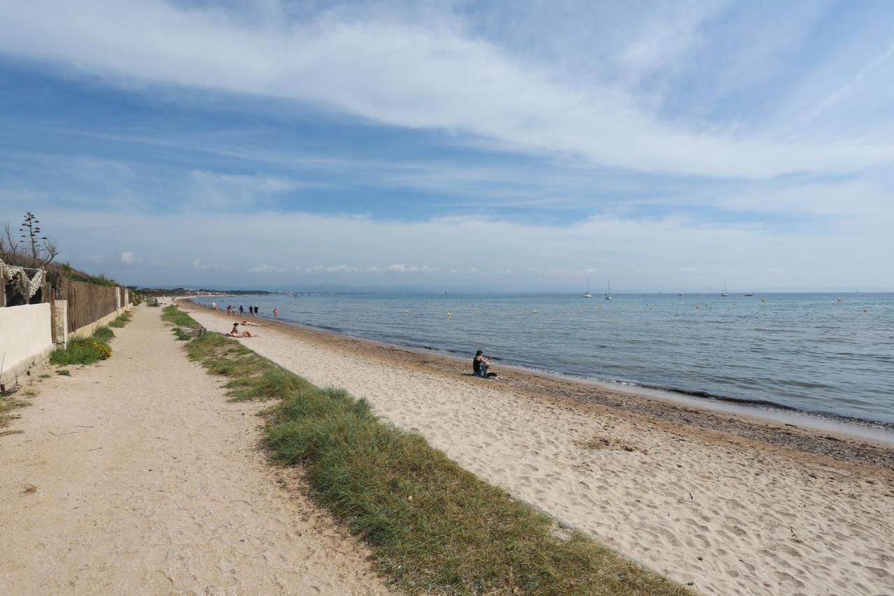 Appartements Acces Prive Plage De La Bergerie Hyères Dış mekan fotoğraf